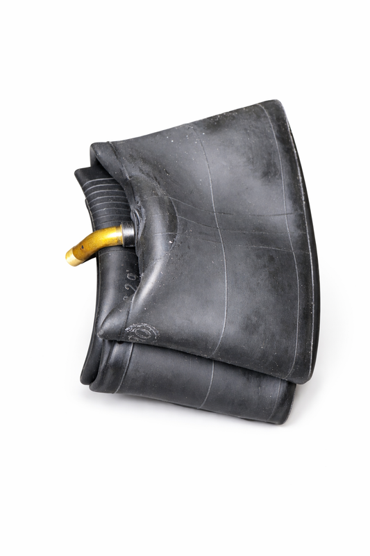 Cameră 3.75-12 cu valvă metalică